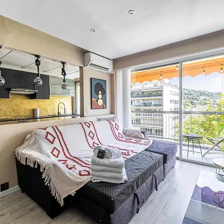 Modern 1bd-4p With Large Balcony - * Cannes